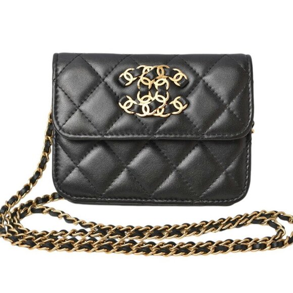 CHANEL Handbags - CHANEL Black Lambskin Leather Wallet